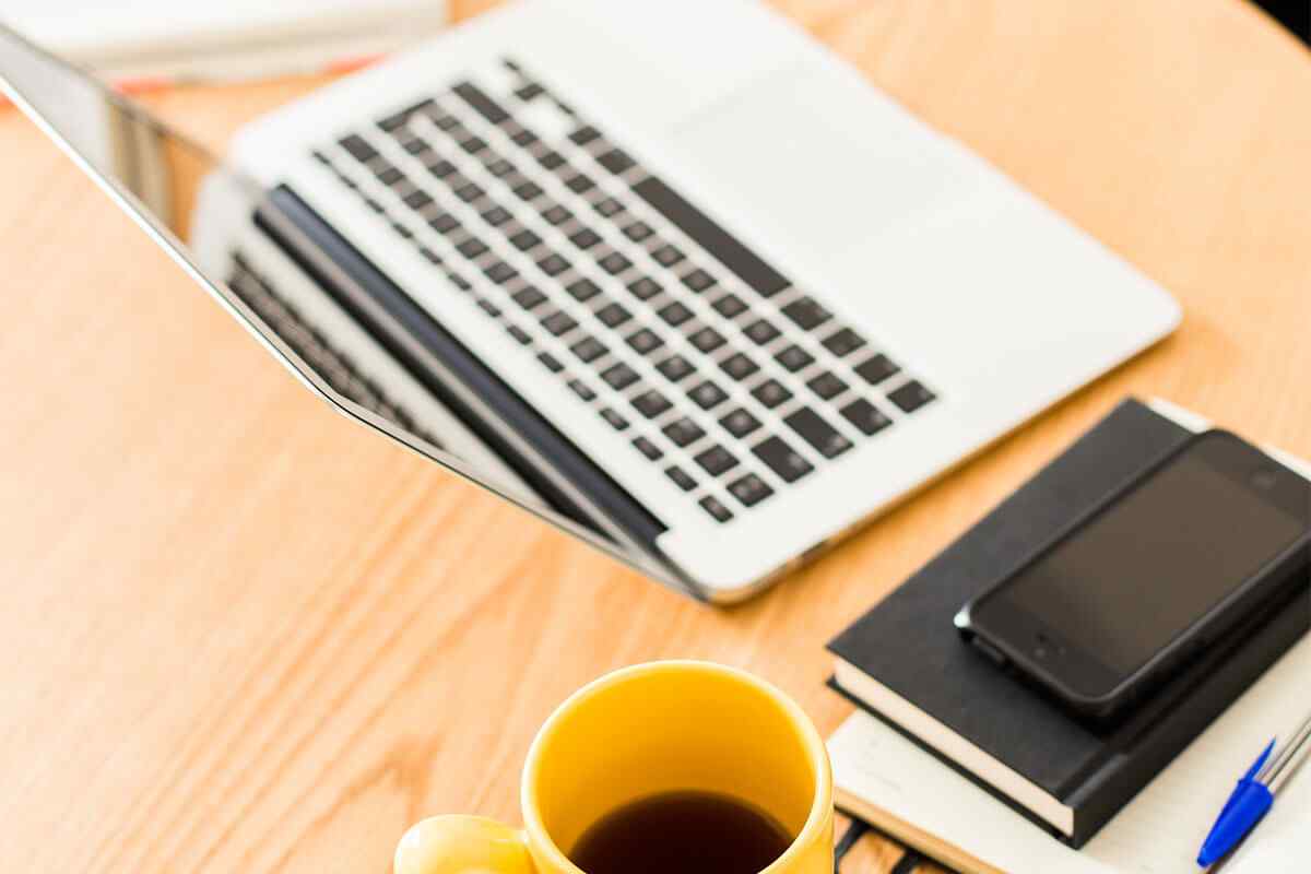 https://velfocus.com/wp-content/uploads/2019/04/img-industry-01.jpg